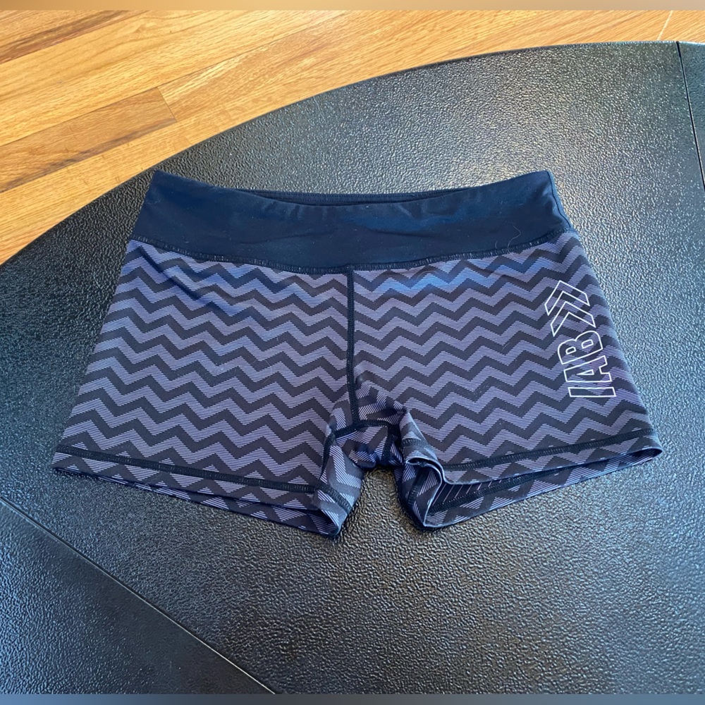 IAB MFG shorts NWOT